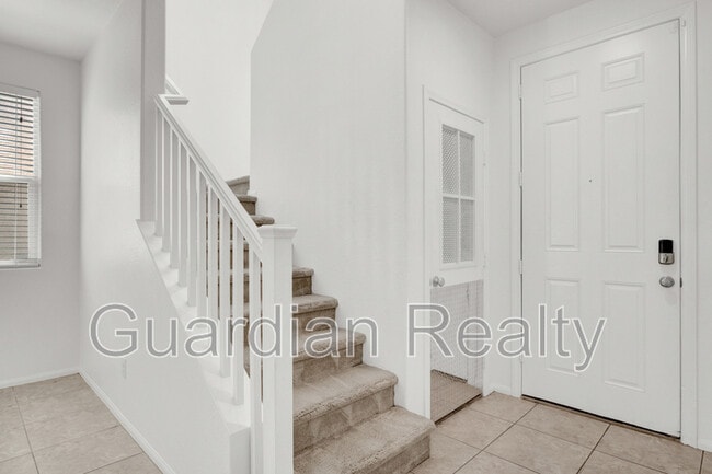 Building Photo - 11070 Neets Bay St