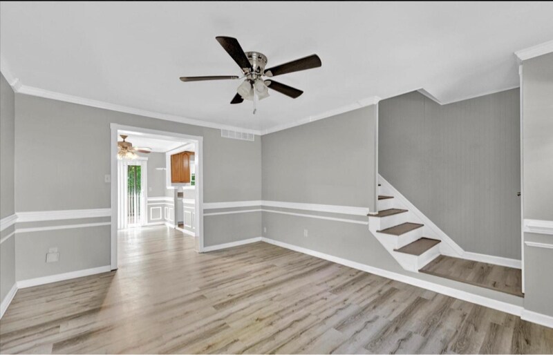 Building Photo - 3449 Santee Rd