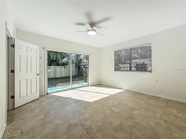 Building Photo - 7250 12th Ave N