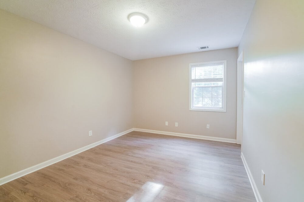 Building Photo - 57 Highland Dr