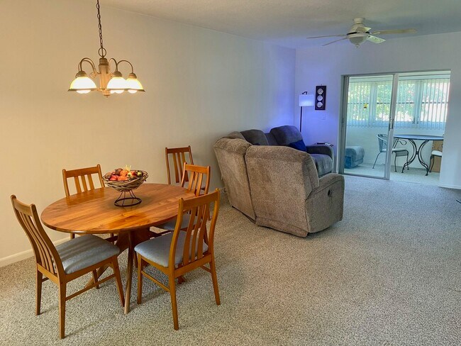 Building Photo - 117 Lake Terrace