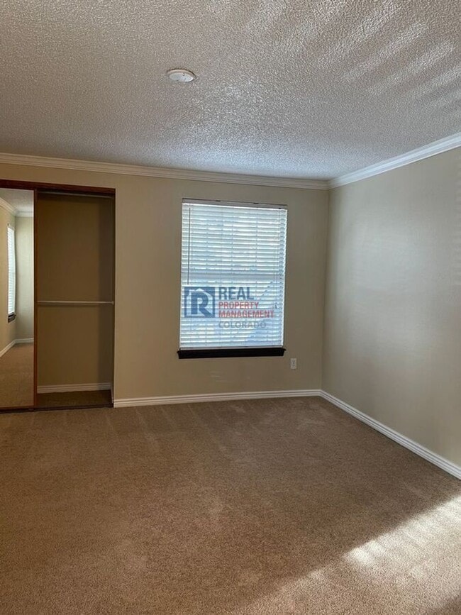 Building Photo - 2783 W Long Dr