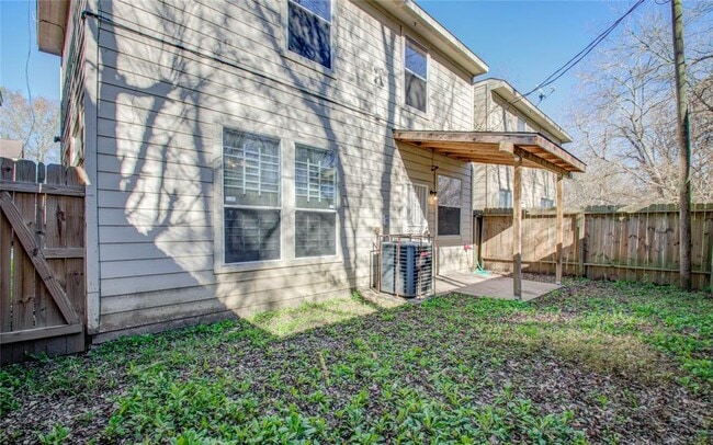 Building Photo - 4512 Balkin St
