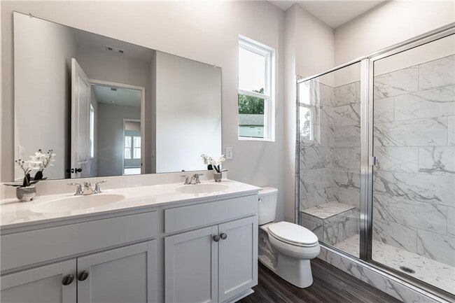 Building Photo - 107 Cedar Brk Dr