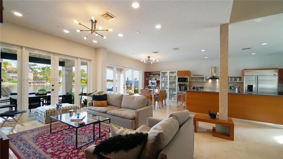 Building Photo - 7031 NW 113th Ct