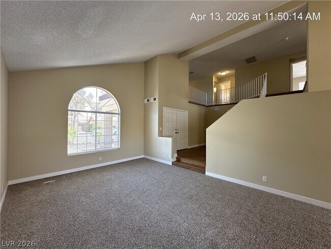 Building Photo - 115 Hanover Dr