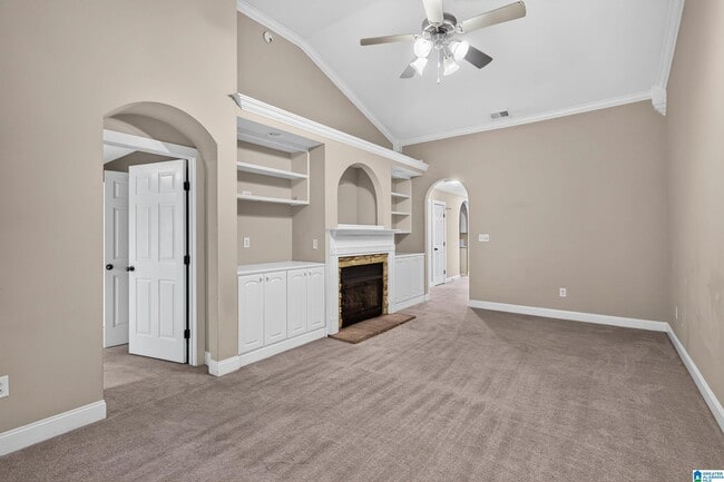 Building Photo - 5639 Colony Ln