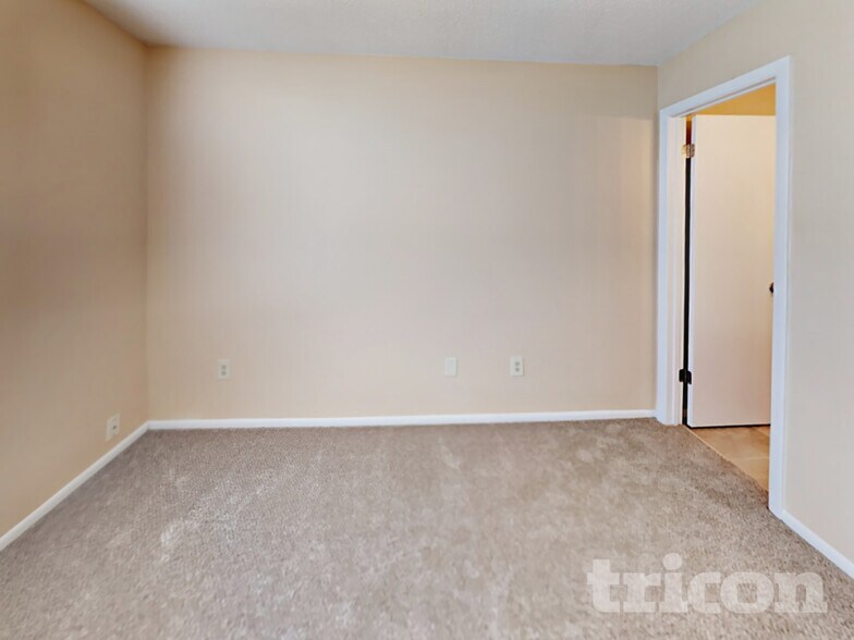 Building Photo - 1239 La Mesa Ave