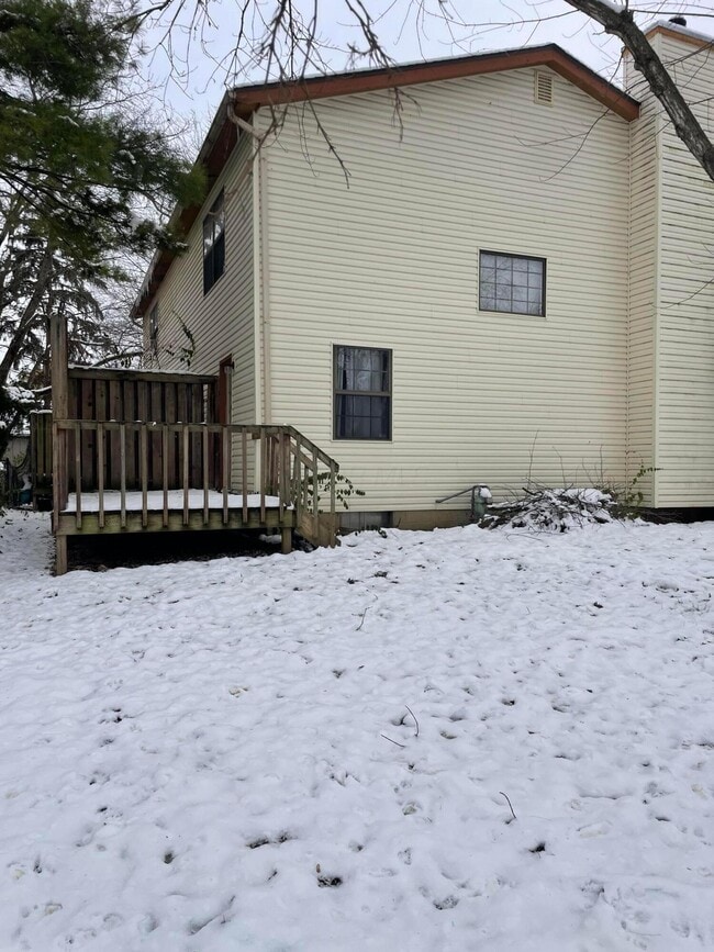 Building Photo - 6680 Birchton St