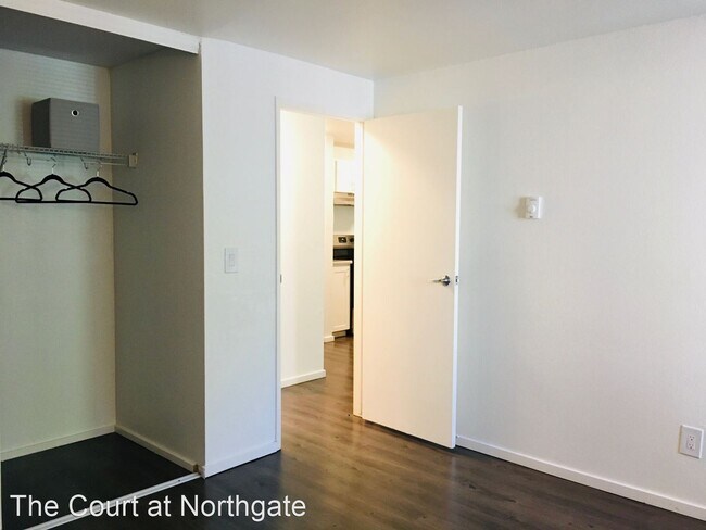 Building Photo - 1 br, 1 bath Apartment - 11300 3rd Avenue ...