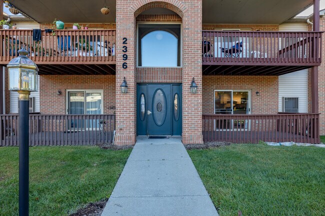 Building Photo - 2396 Quarterback Ct