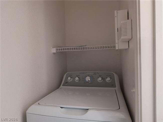 Building Photo - 1401 N Michael Way