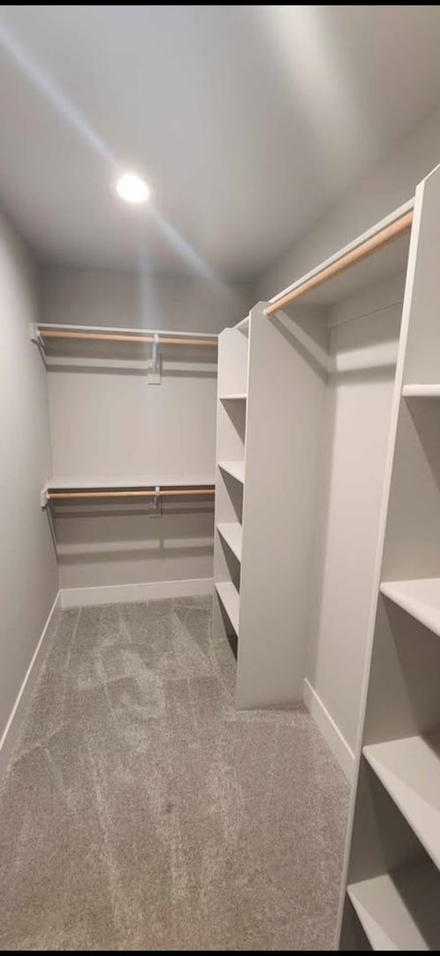 Building Photo - $3,950-Two-Story 4 Bedrooms, 2.5 Bathrooms Contemporary Home Awaits Your Tenancy!