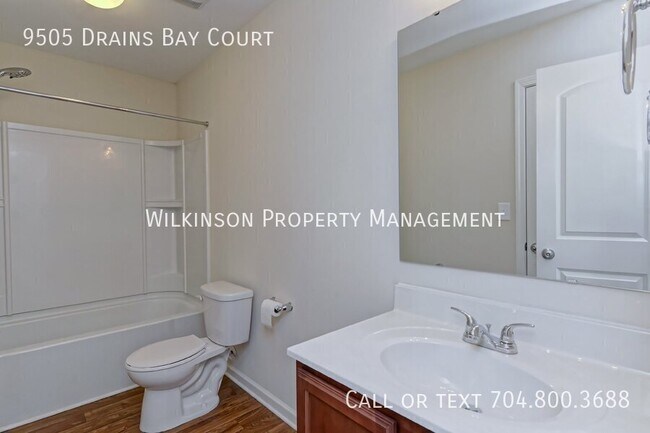 Building Photo - 9505 Drains Bay Ct