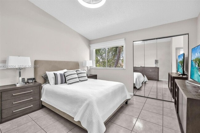 Building Photo - 15743 Woodgate Pl