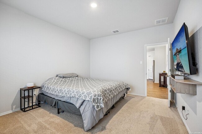 Building Photo - 841 Bahia Pl