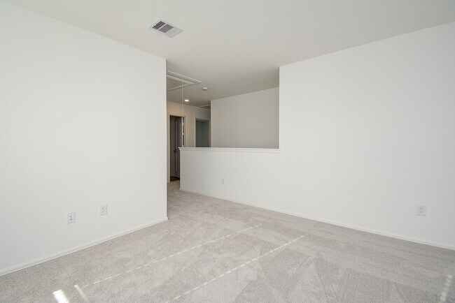 Building Photo - 26811 Urraca Dr