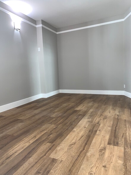 Building Photo - 4236 Cleveland Ave