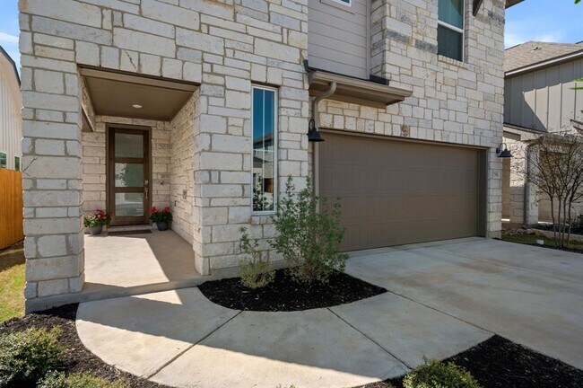 Building Photo - 256 Comfort Maple Ln