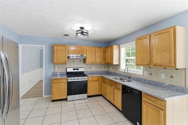 Building Photo - 1145 Grace Dr