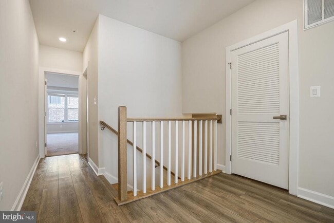 Building Photo - 2263 Woodland Gap Terrace