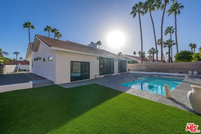 Building Photo - 70895 Ironwood Dr