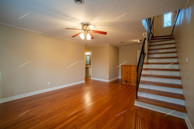 Building Photo - 8709 Olde Colony Trail