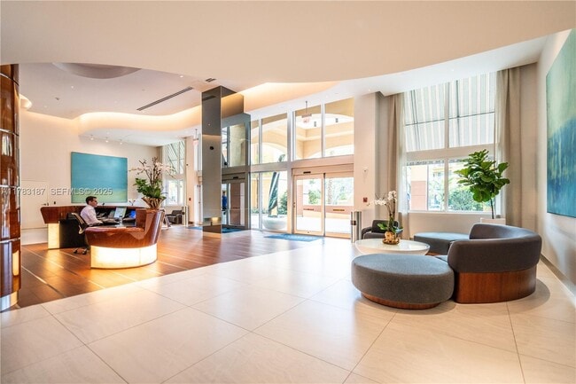 Building Photo - 90 Alton Rd