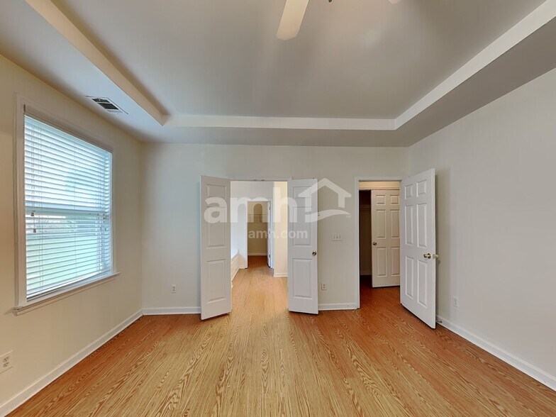 Building Photo - 6486 Stonelake Pl SW