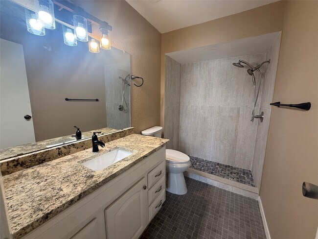 Building Photo - 14777 Wunderlich Dr