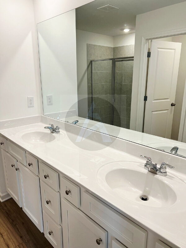 Building Photo - 1420 Hunter Trl