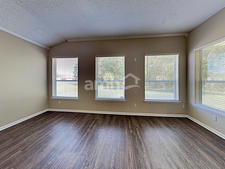 Building Photo - 11793 Rolling River Blvd