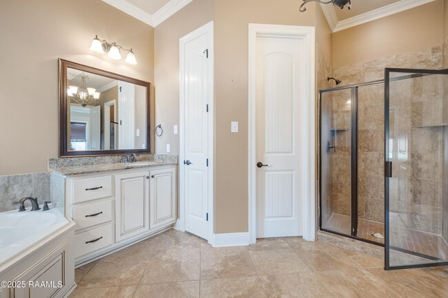 Building Photo - 104 Gated Trinity Ct