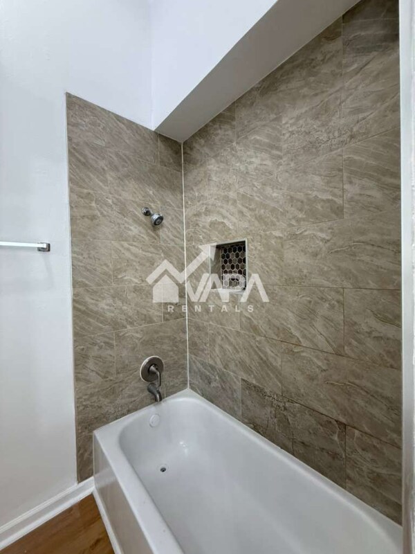 Building Photo - 14614 Highland