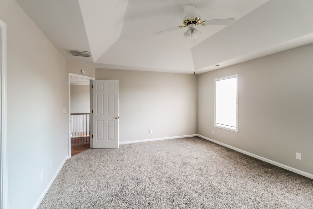 Building Photo - 3392 Kittery Dr SW