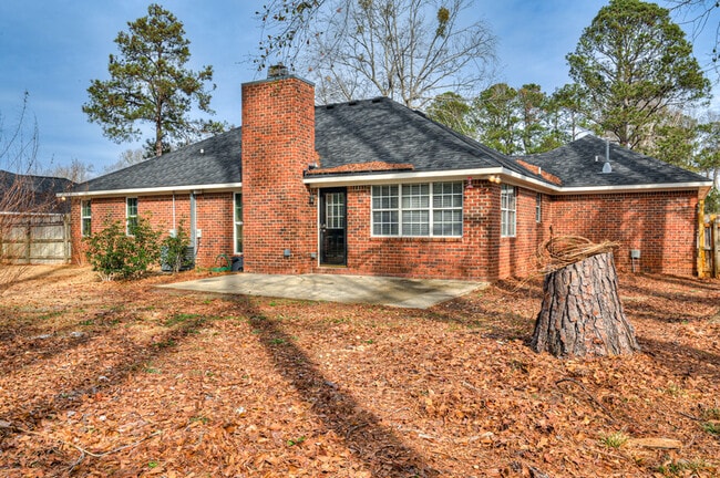 Building Photo - 3882 Villa Ln