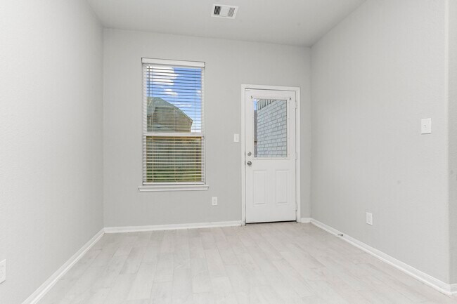 Building Photo - 5406 Rustic Ruby Dr