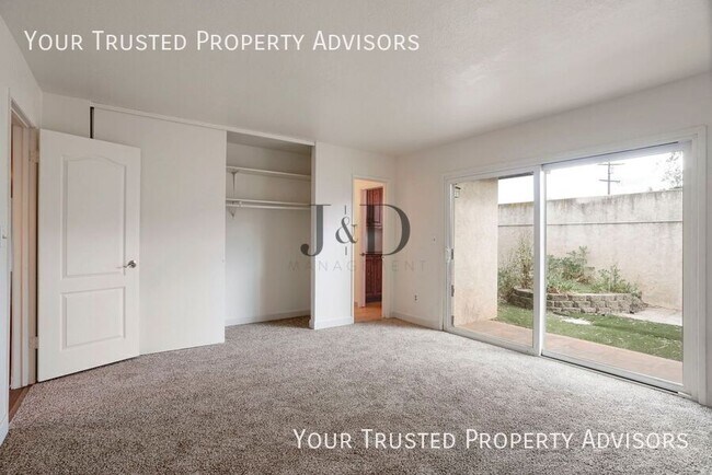 Building Photo - 151 Bonita Pl