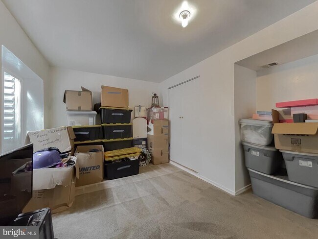 Building Photo - 46834 Jillian Grace Ct