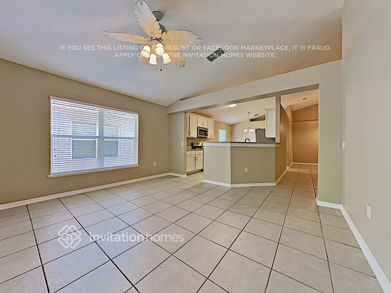 Building Photo - 4781 Salamander St