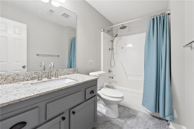 Building Photo - 15 Rillington Dr