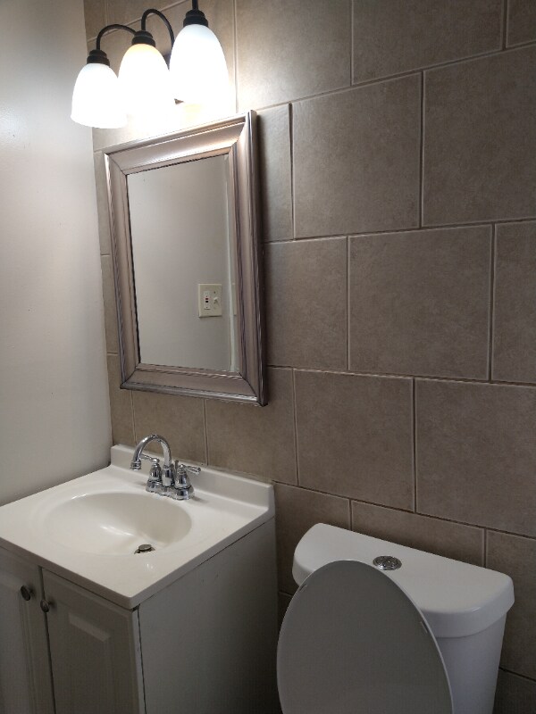 Building Photo - 13972 Marshall Ave