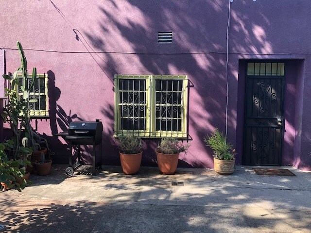 Building Photo - 5422 W Washington Blvd