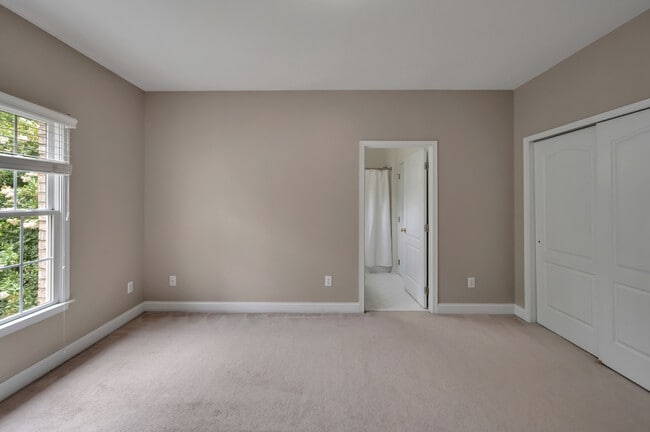 Building Photo - 9628 Clubvalley Wy