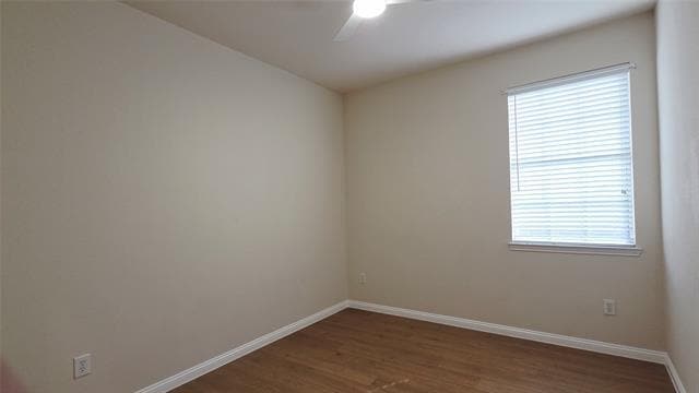 Building Photo - 1204 Riverside Rd