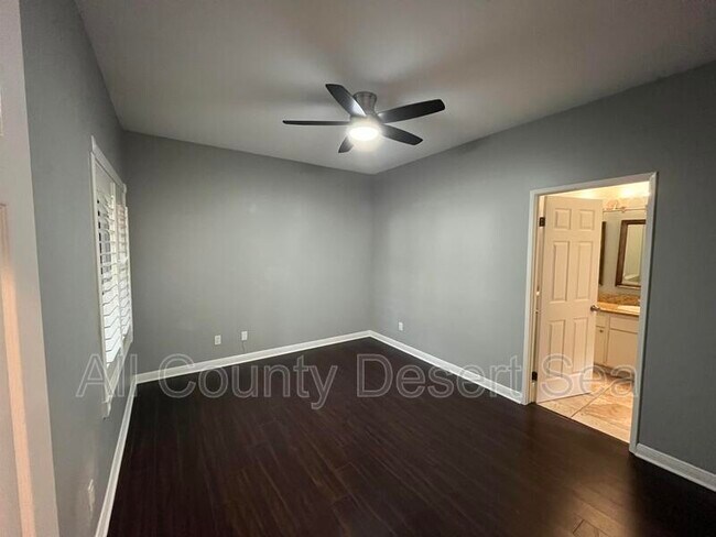 Building Photo - 4782 Tiara Dr