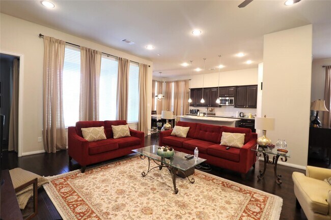 Building Photo - 10810 Kennowy Ct