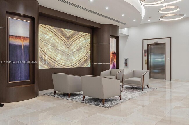 Building Photo - 20225 NE 34th Ct