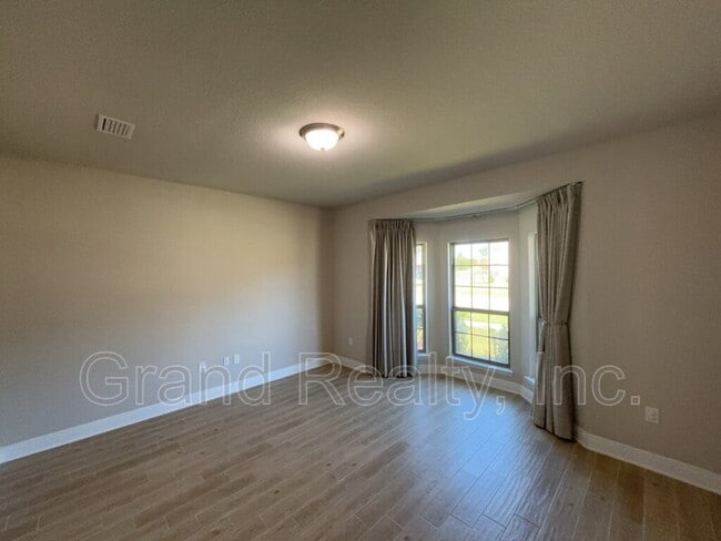 Building Photo - 2669 Gemstone Cir