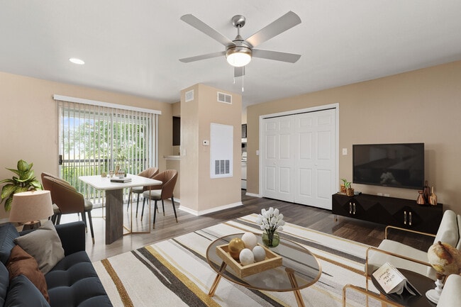 Building Photo - Stone Ranch Townhomes